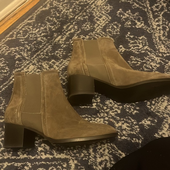 Aquatalia booties - Picture 2 of 6